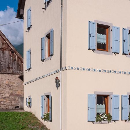 Alpedale Hotel Оваро Екстериор снимка